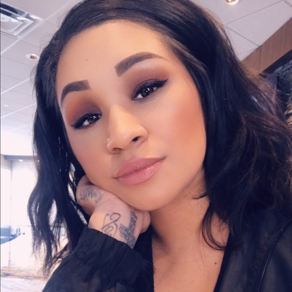nikkibb4y1